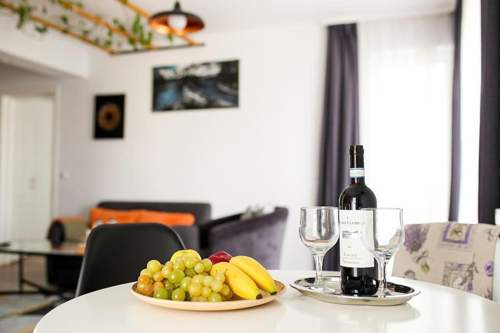 Modern Condo With Parking, Sibiu Exterior foto